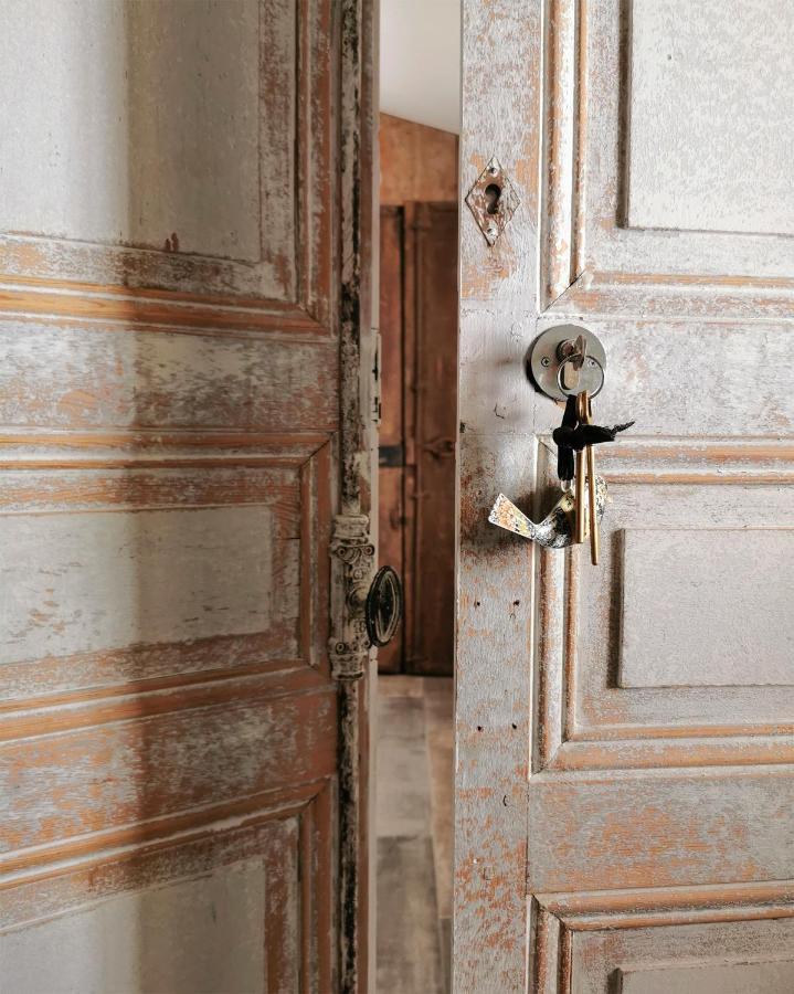 Le Petit Chateau Châteauneuf-de-Gadagne Buitenkant foto